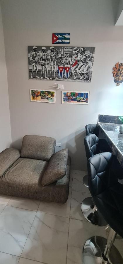 Appartement El Rincon à Tunapuna Village Extérieur photo