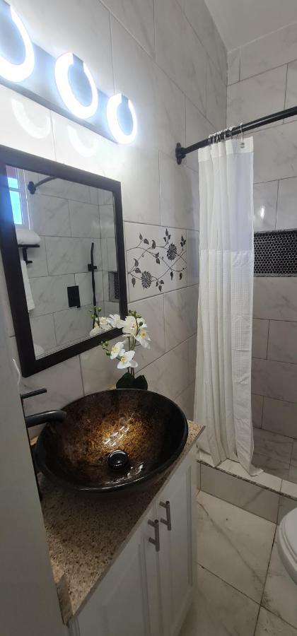 Appartement El Rincon à Tunapuna Village Extérieur photo